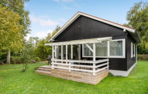 Lake Front Apartment In Liseleje With Wifi
